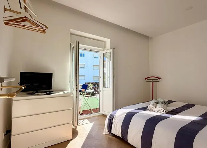 Design No Centro Historico A 30 Min Lisboa * טורס ודראס