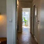 Design No Centro Historico A 30 Min Lisboa Appartamento *