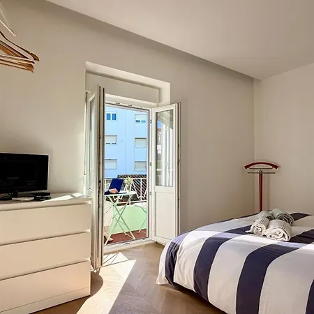 Design No Centro Historico A 30 Min Lisboa * 托里什韦德拉什
