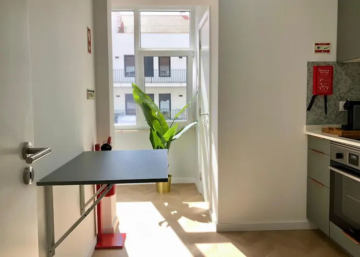 Design No Centro Historico A 30 Min Lisboa * Torres Vedras